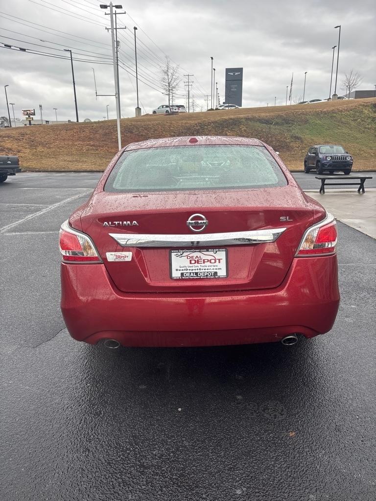 Nissan Altima  2015