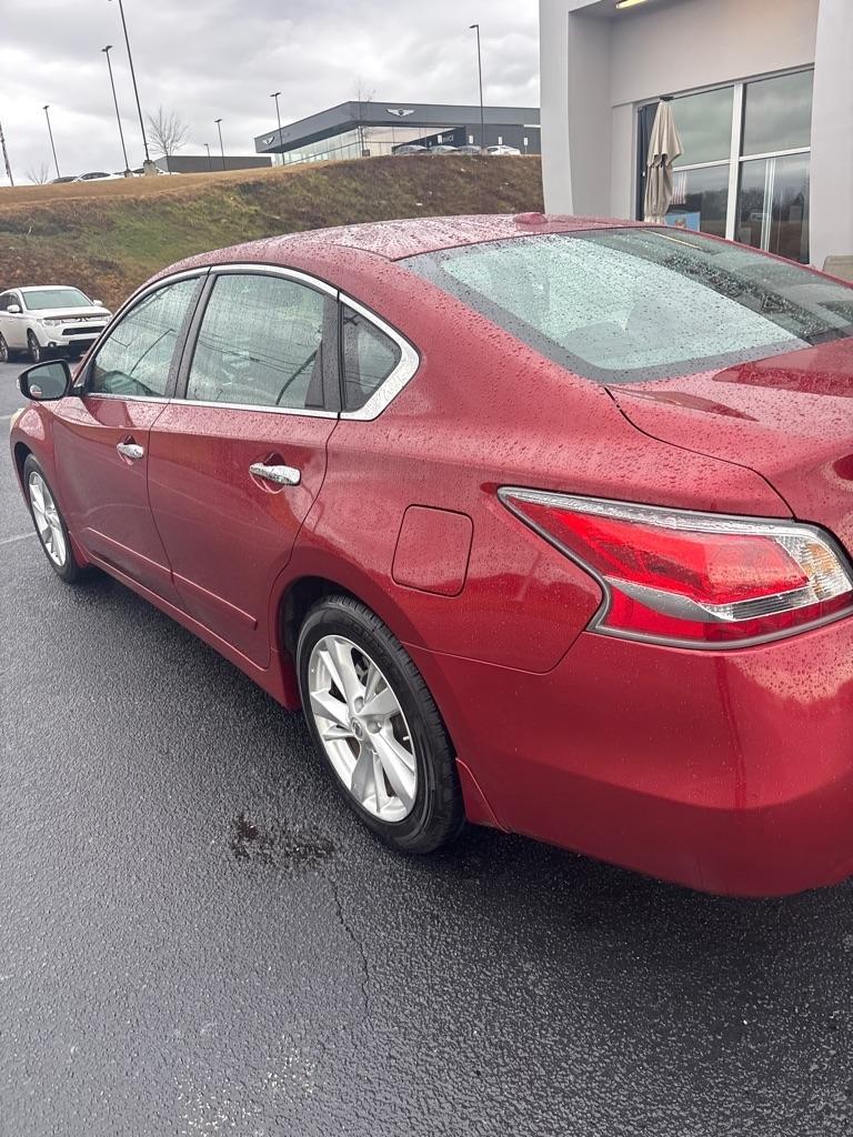 Nissan Altima  2015