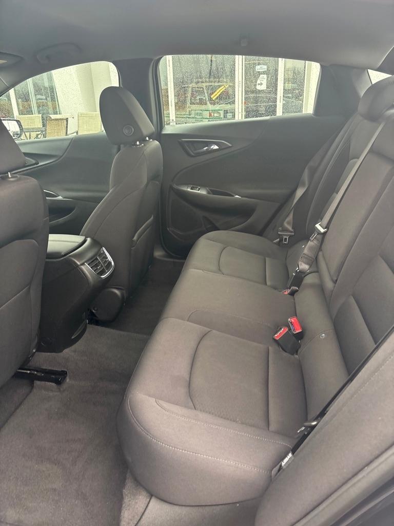 Chevrolet Malibu  2023