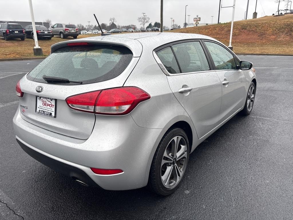 Kia Forte 5-Door  2016