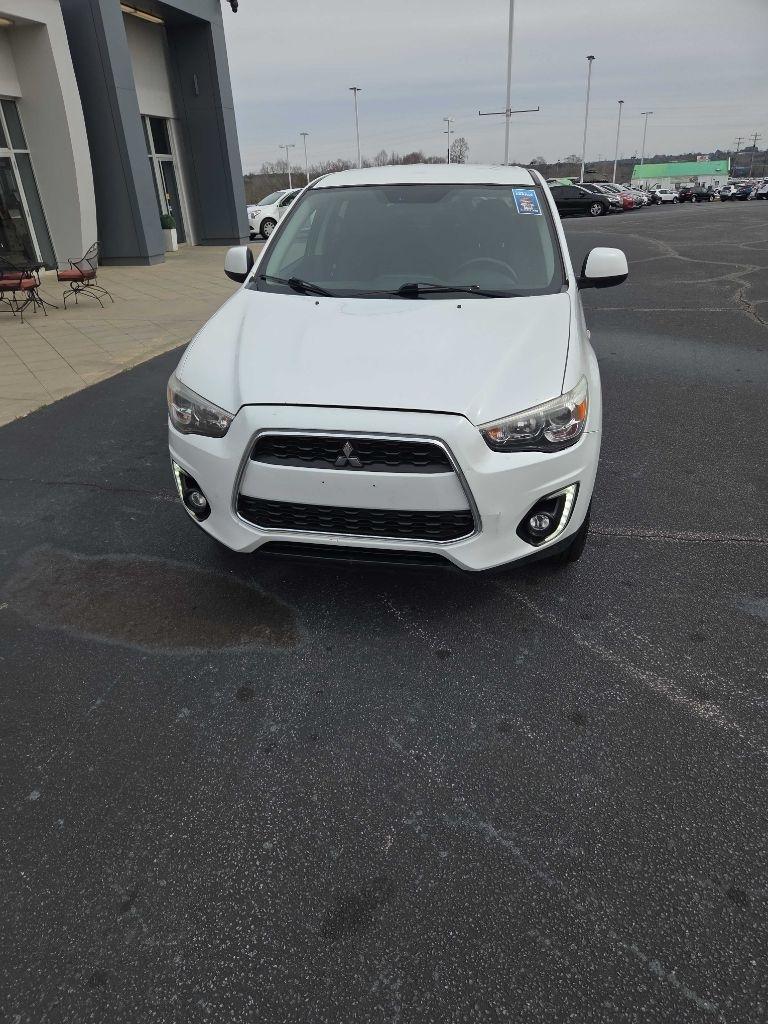 Mitsubishi Outlander Sport  2015