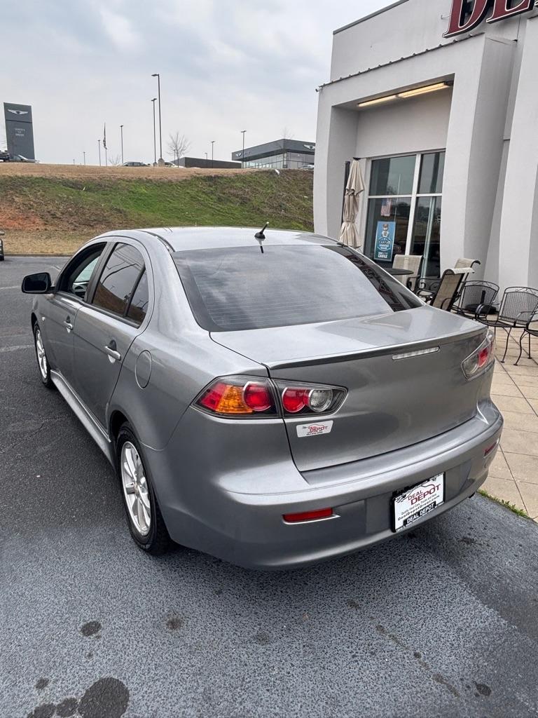 Mitsubishi Lancer  2012