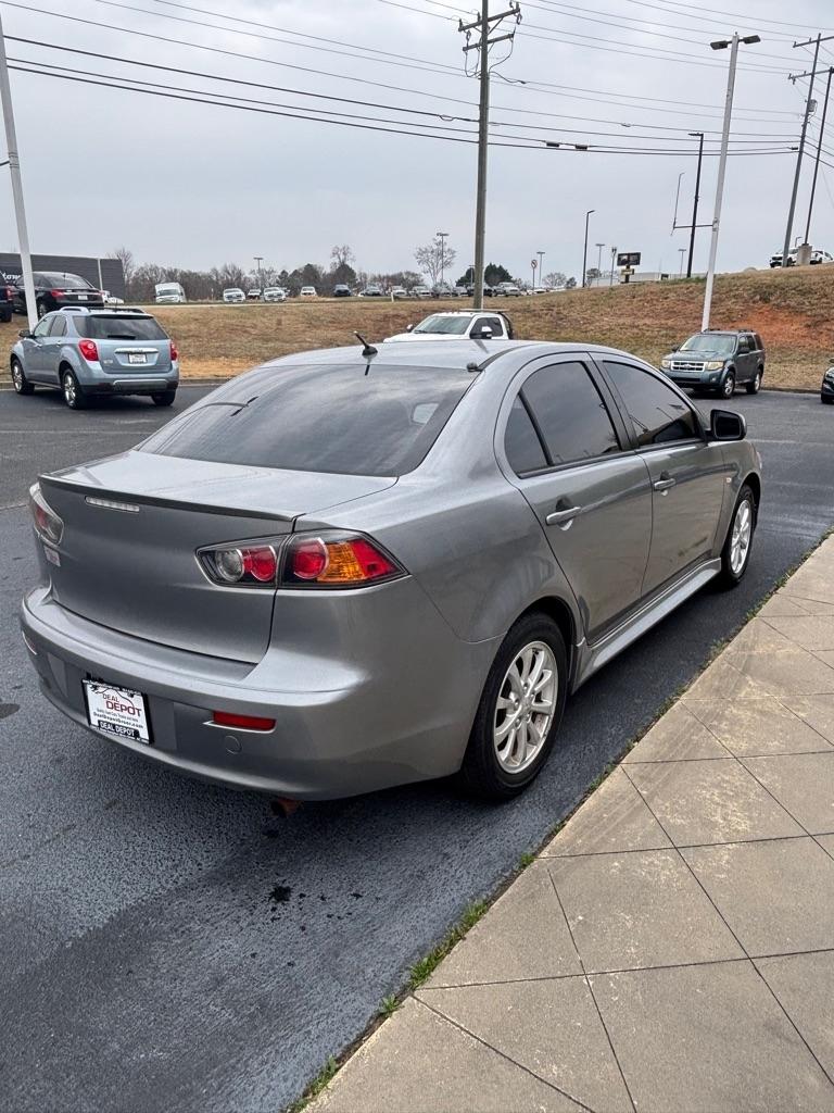 Mitsubishi Lancer  2012