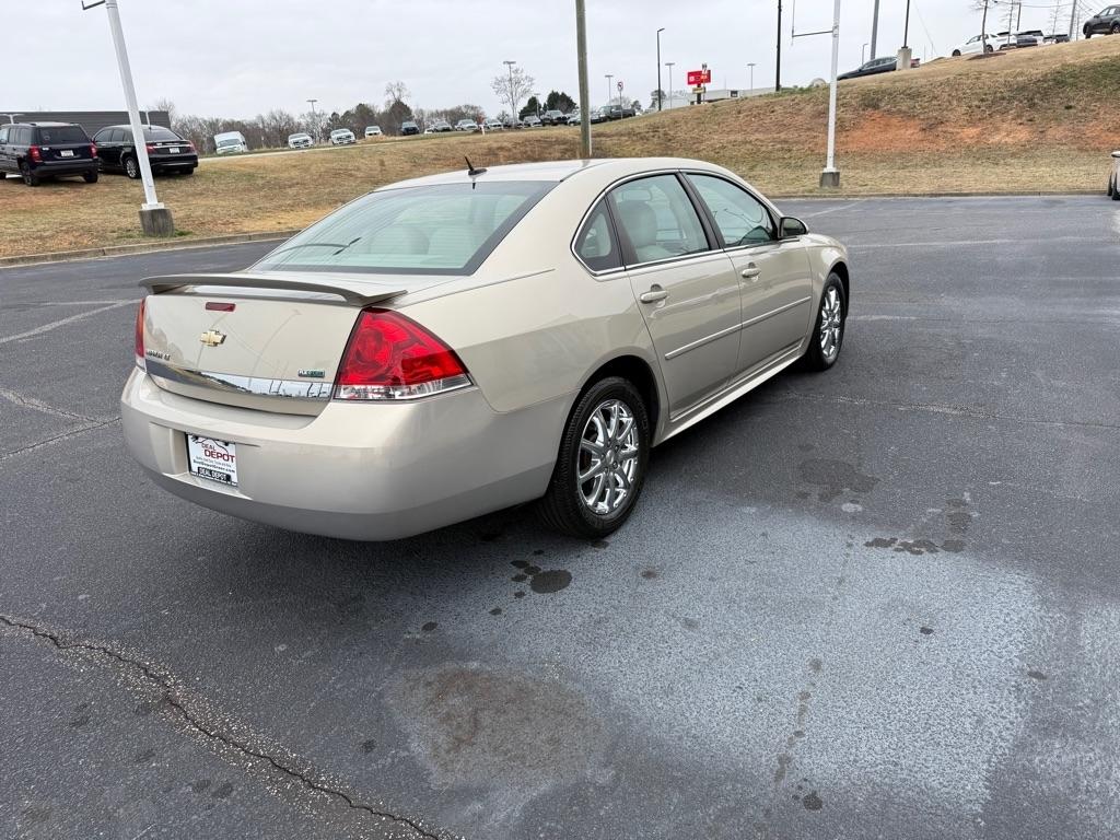 Chevrolet Impala  2011