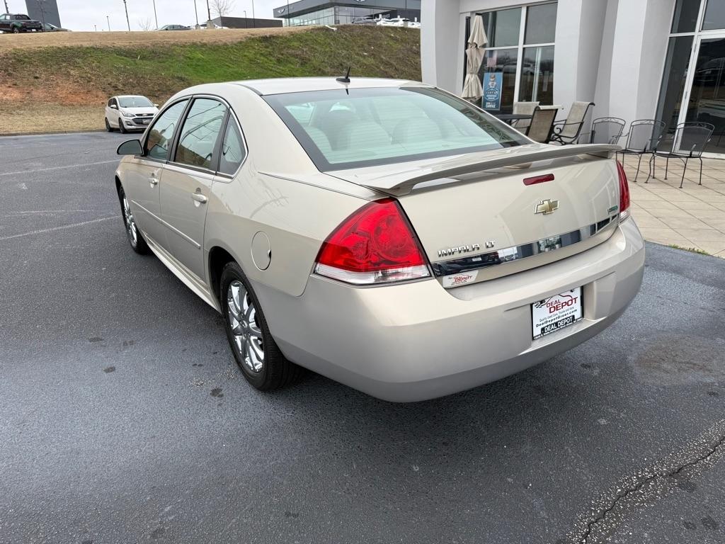 Chevrolet Impala  2011