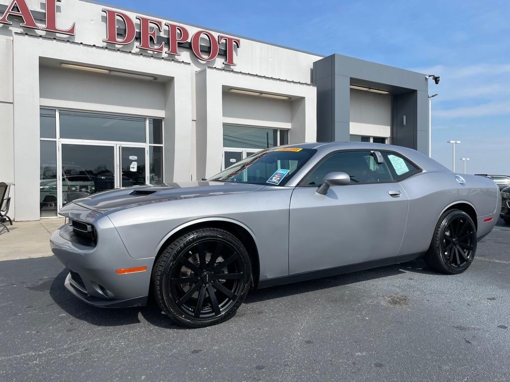 Dodge Challenger  2017