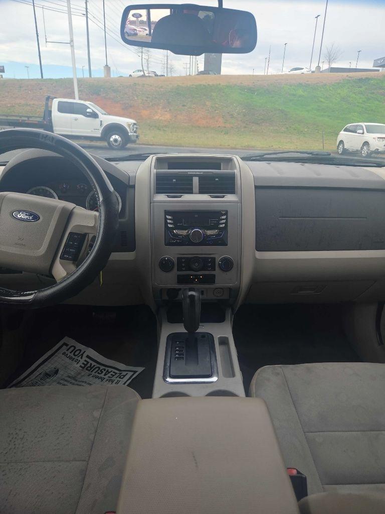 Ford Escape  2012