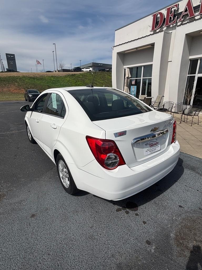 Chevrolet Sonic  2016