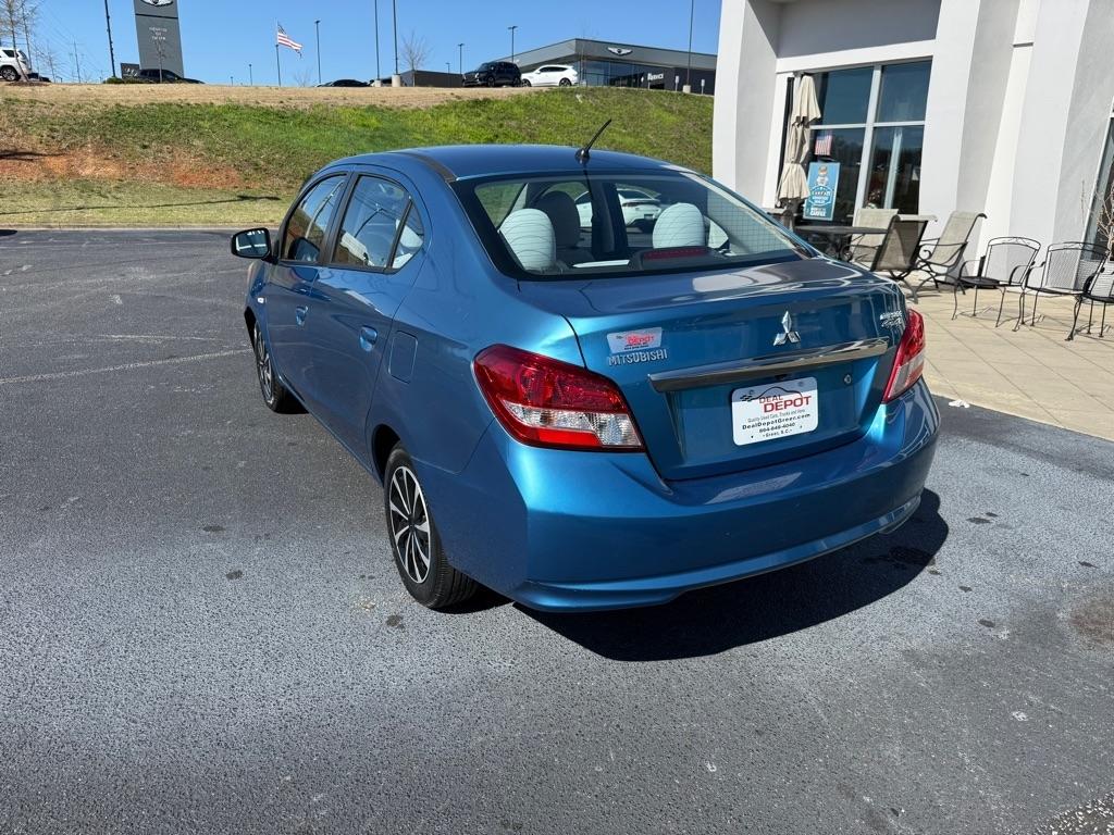 Mitsubishi Mirage G4  2017