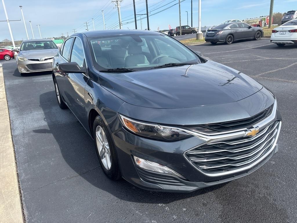 Chevrolet Malibu  2020