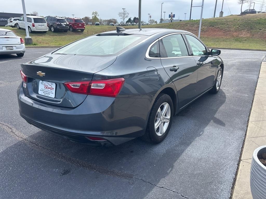 Chevrolet Malibu  2020