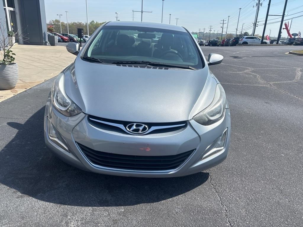 Hyundai Elantra  2015