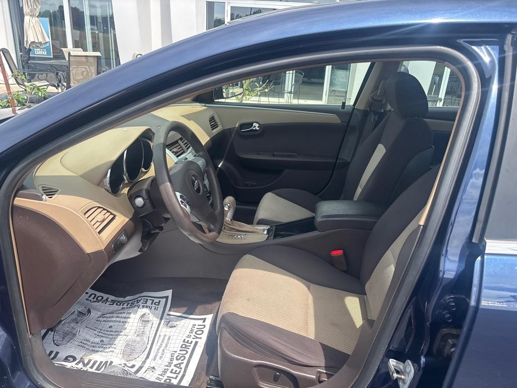 Chevrolet Malibu  2009