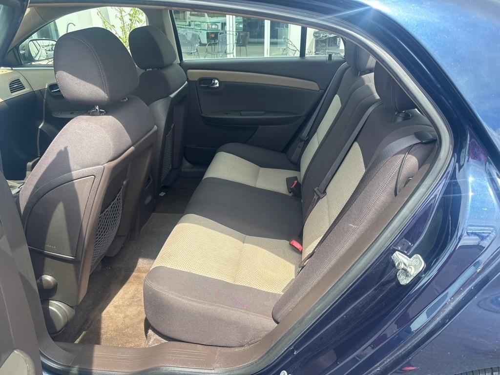 Chevrolet Malibu  2009