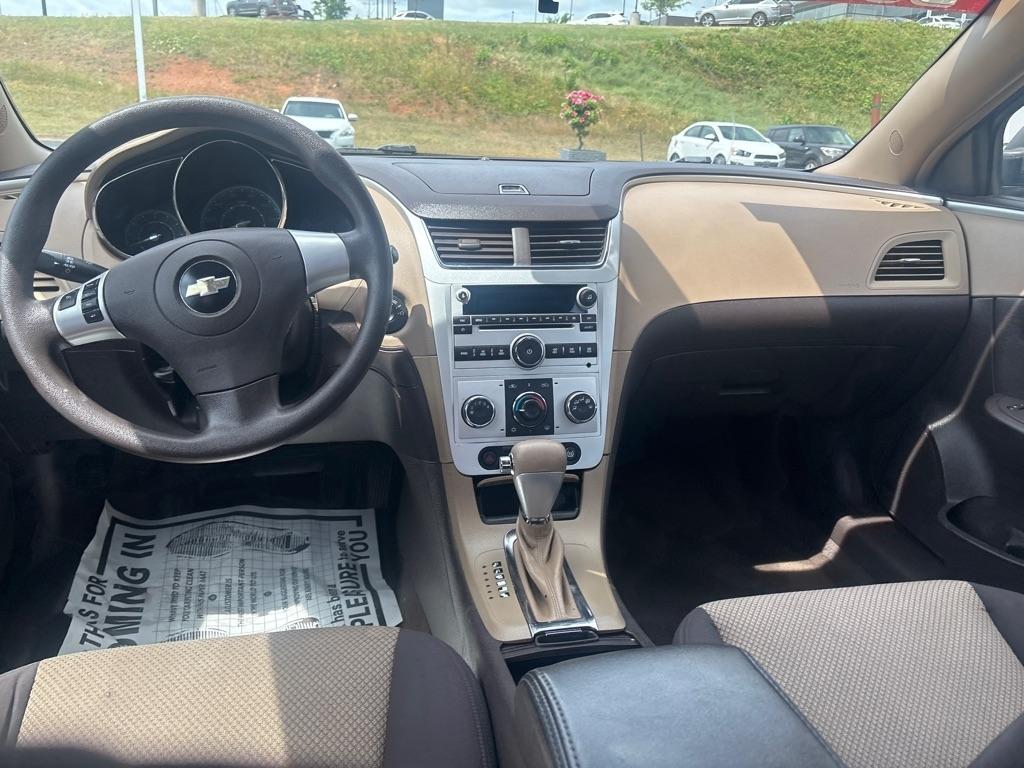 Chevrolet Malibu  2009