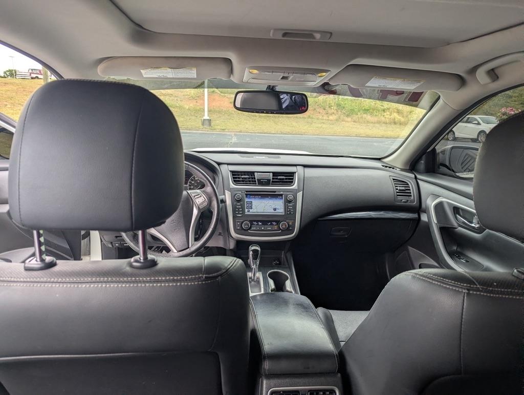 Nissan Altima  2016
