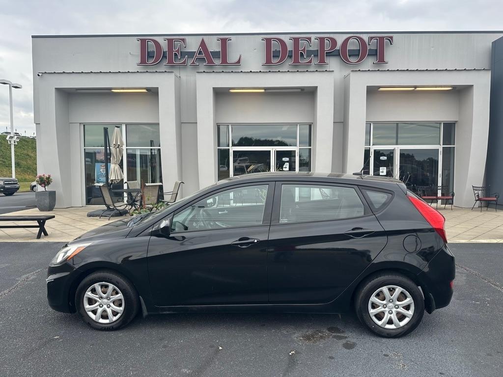 Hyundai Accent  2014