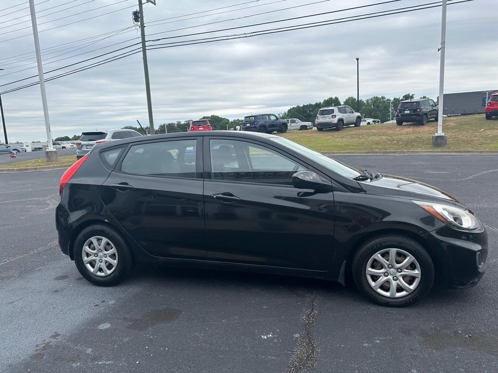 Hyundai Accent  2014
