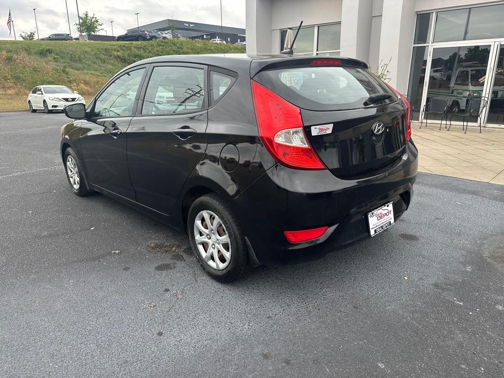 Hyundai Accent  2014