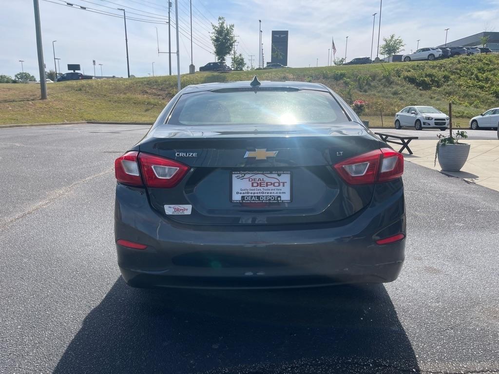Chevrolet Cruze  2018