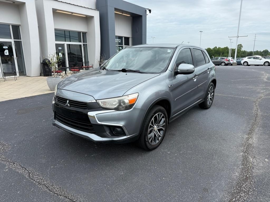 Mitsubishi Outlander Sport  2016