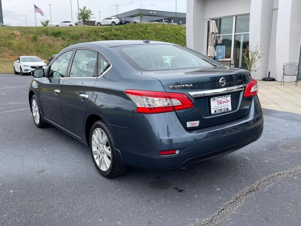 Nissan Sentra  2014