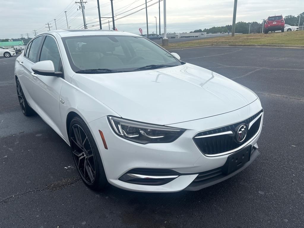 Buick Regal  2018