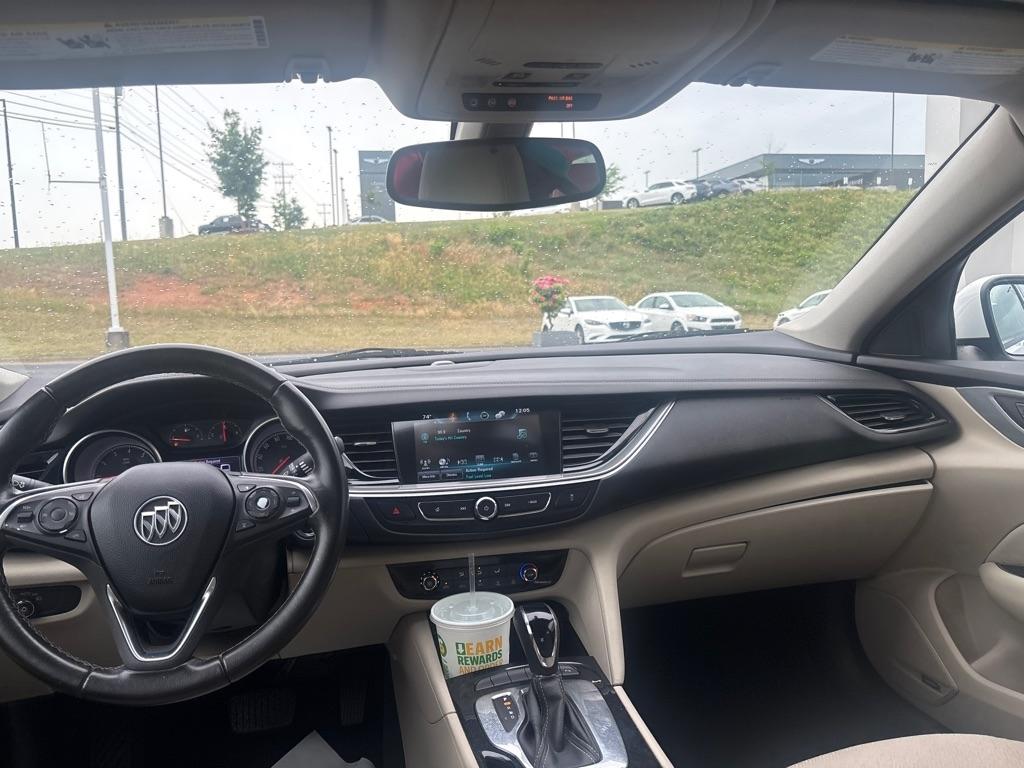 Buick Regal  2018