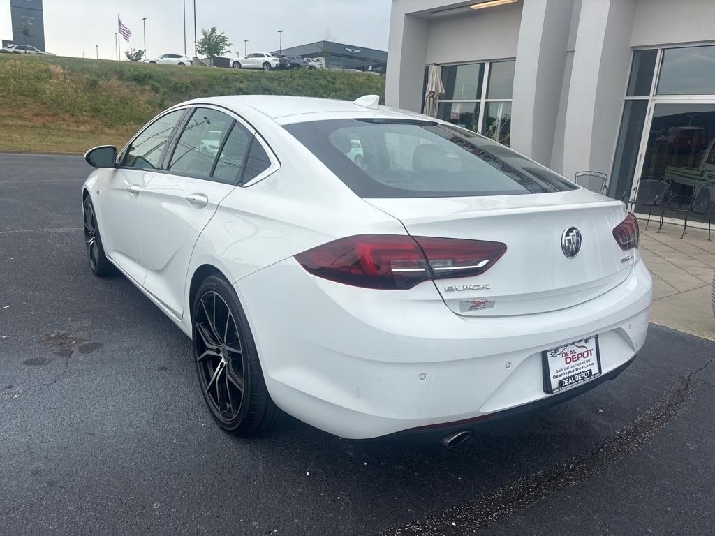 Buick Regal  2018