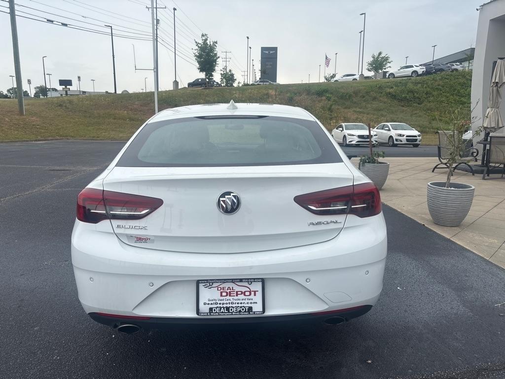 Buick Regal  2018