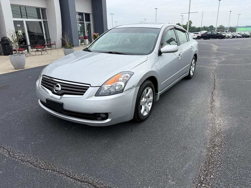 Nissan Altima  2009