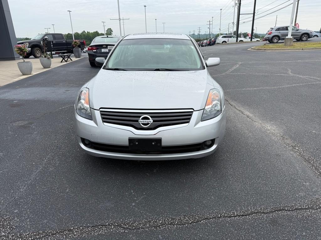 Nissan Altima  2009
