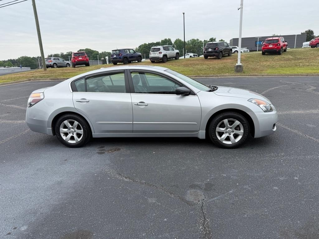 Nissan Altima  2009