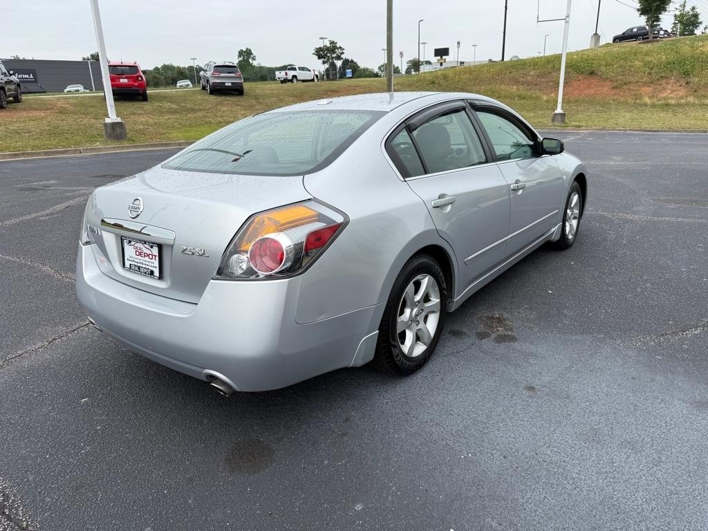 Nissan Altima  2009