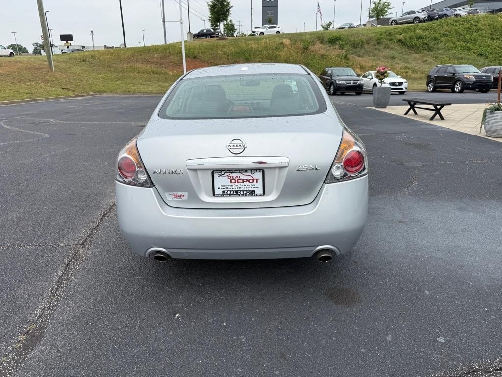 Nissan Altima  2009