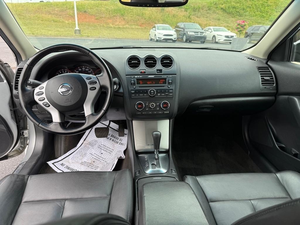Nissan Altima  2009