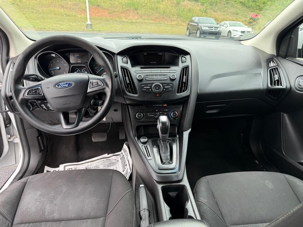 Ford Focus  2016