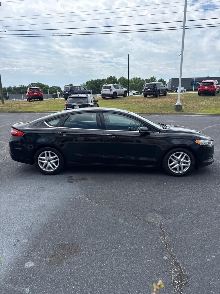 Ford Fusion  2016
