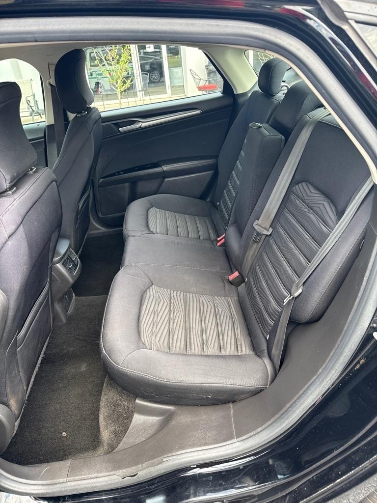 Ford Fusion  2016