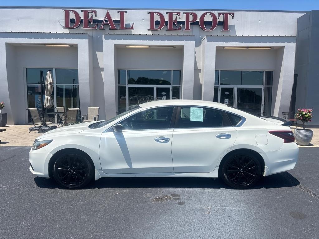 Nissan Altima  2017