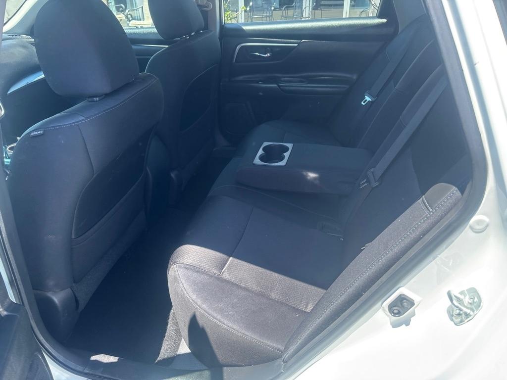 Nissan Altima  2017