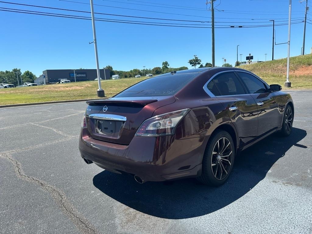 Nissan Maxima  2014