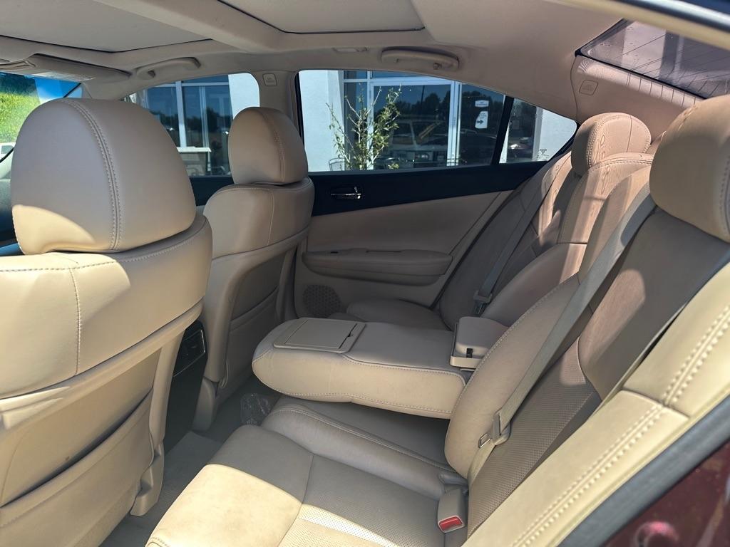 Nissan Maxima  2014