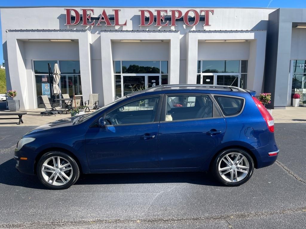 Hyundai Elantra Touring  2011