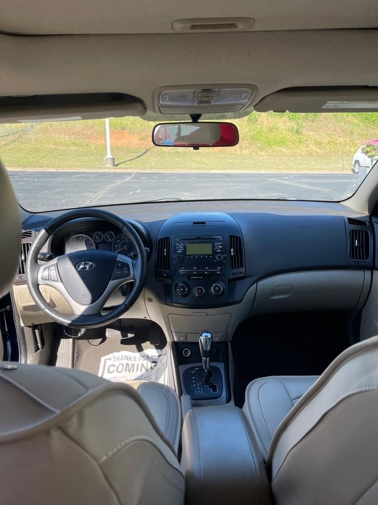 Hyundai Elantra Touring  2011