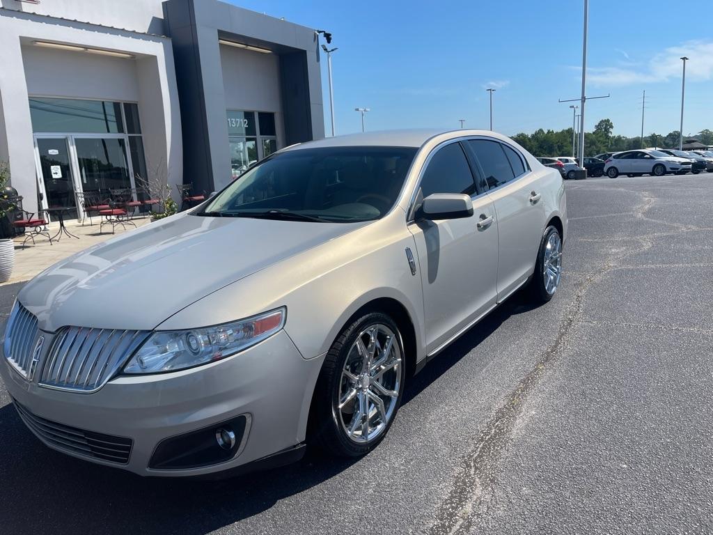 Lincoln MKS  2009