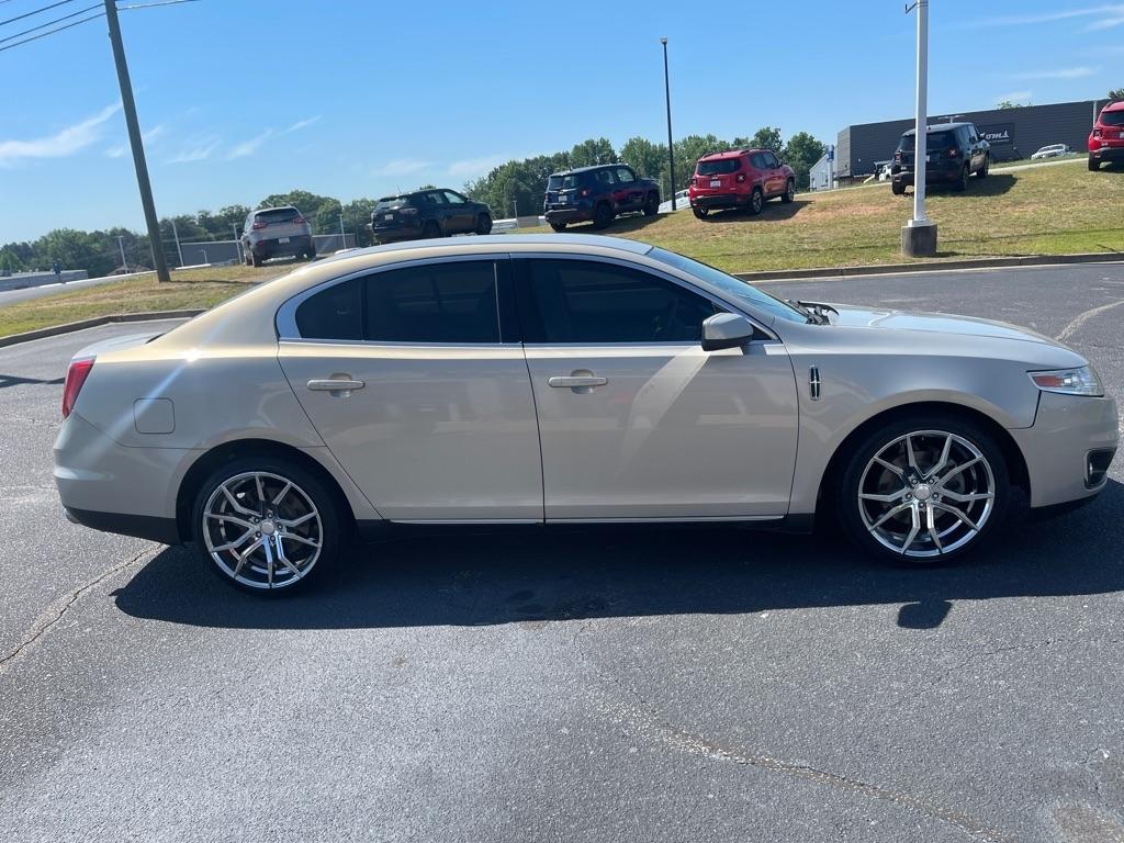 Lincoln MKS  2009