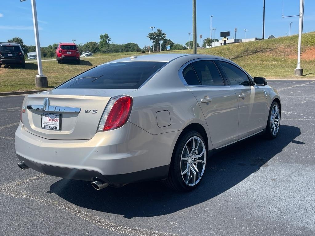 Lincoln MKS  2009