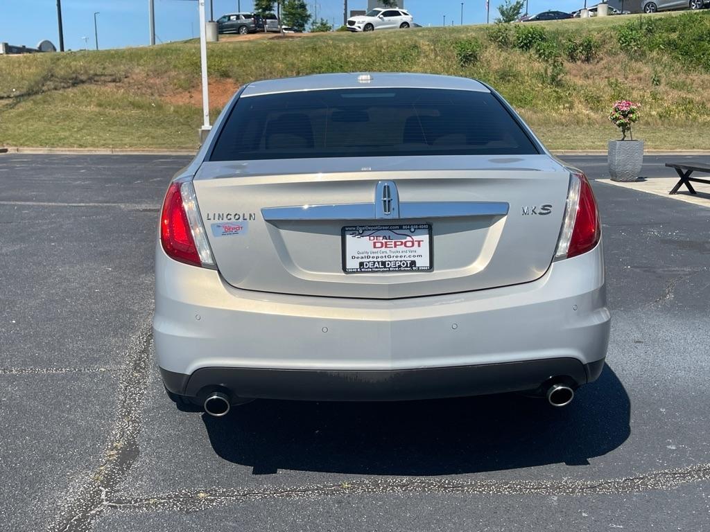 Lincoln MKS  2009