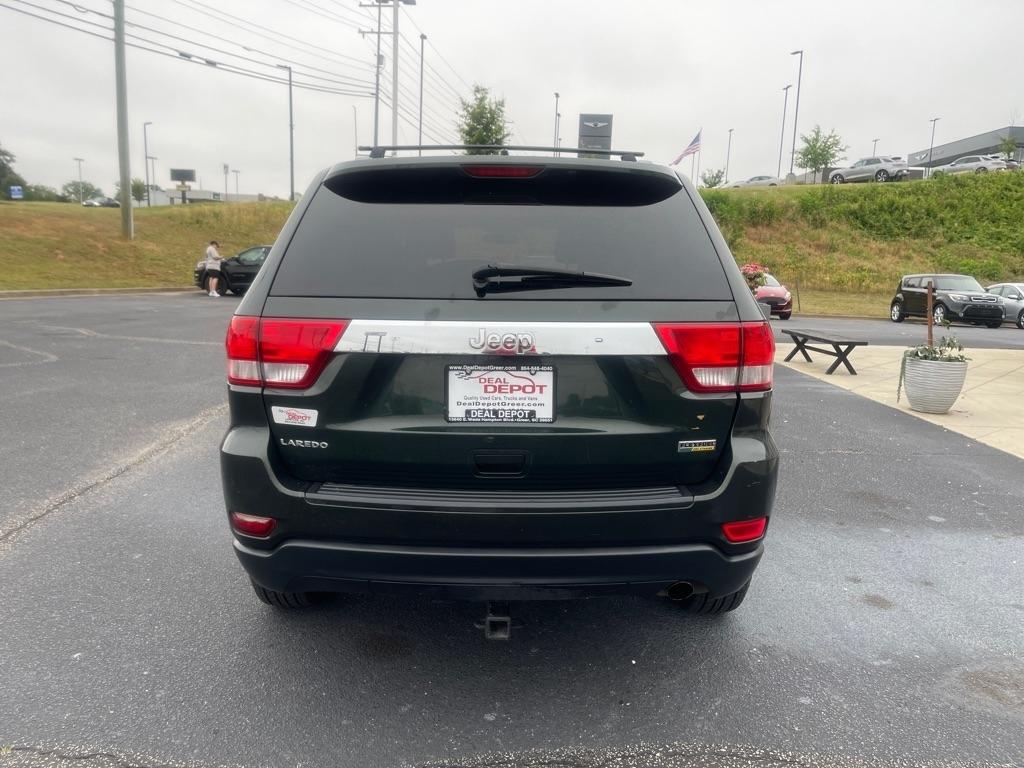 Jeep Grand Cherokee  2011